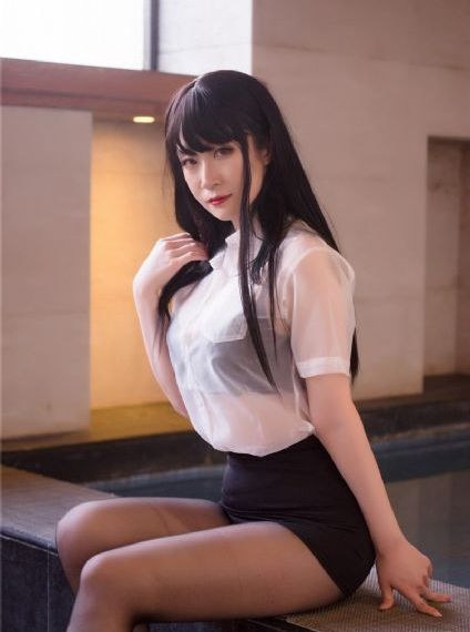 年轻的小姨子1