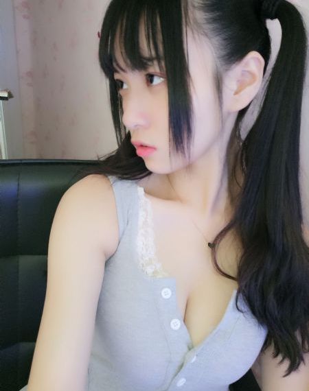 男欢女爱王霞在宾馆